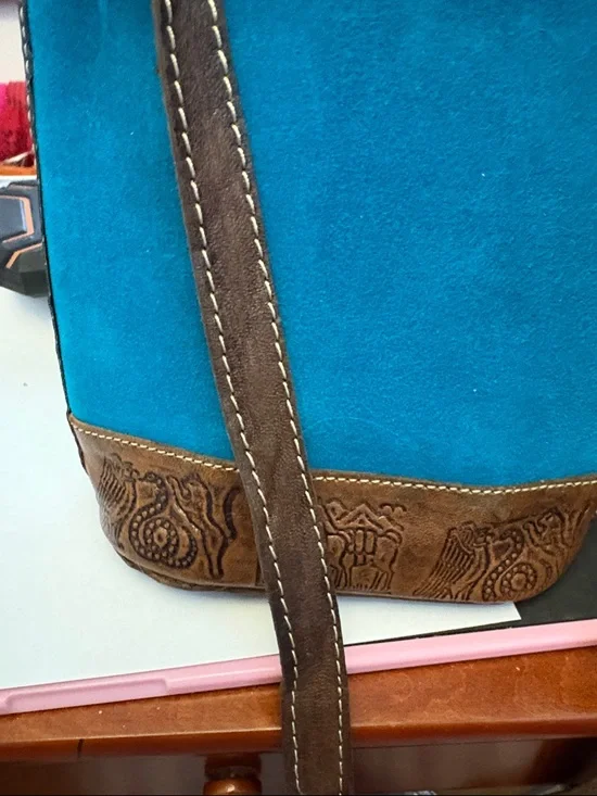 Handcrafted Peruvian Handcrafted Turquoise & Brown Embossed Crossbody Bag - Picture 7 of 12